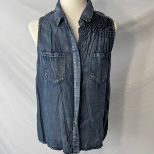 Velvet Heart Blue Denim Sleeveless Shirt